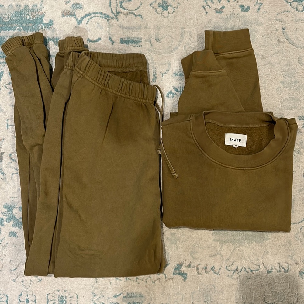 MATE the Label Fleece Crop Sweatshirt & Relaxed Sweatpant Set
